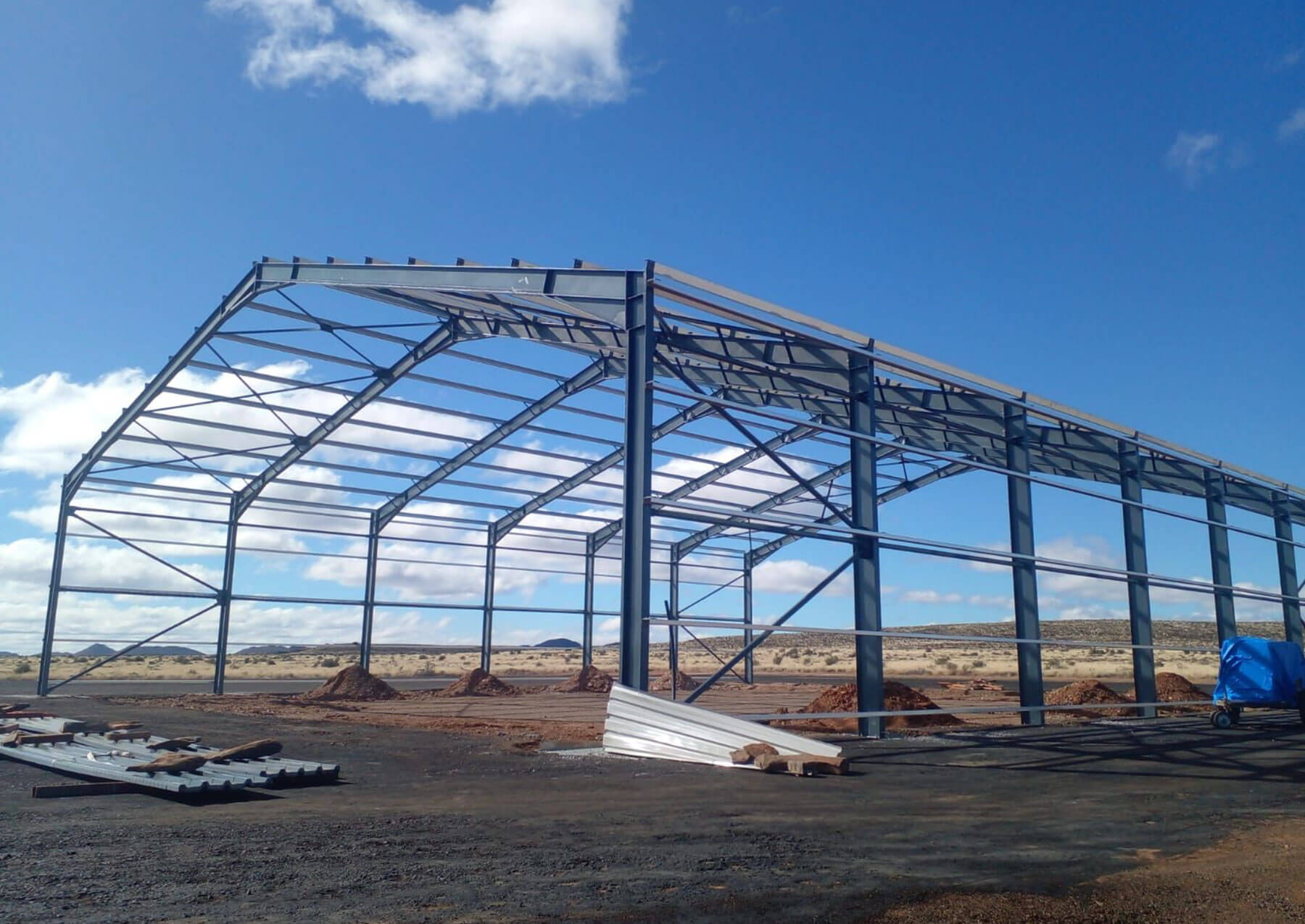 Solid H-beam steel shed frame, uncladded